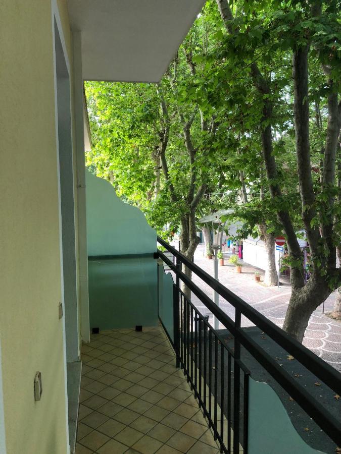 Vinsea Hotel Беллария-Иджеа-Марина Экстерьер фото